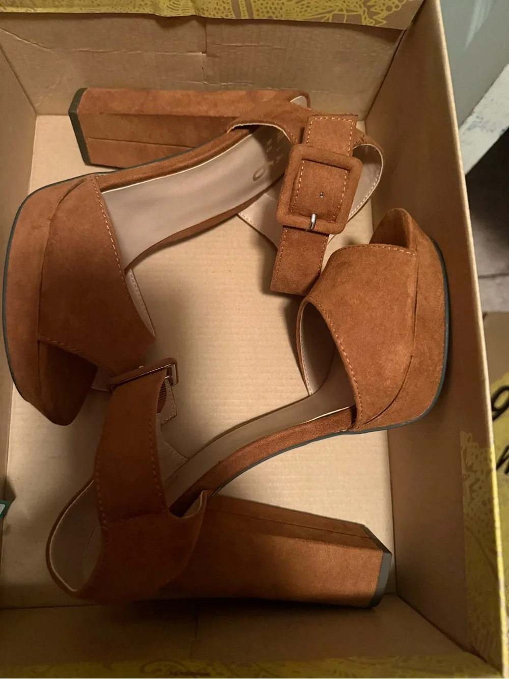 Brand New Women's Suede Platform Block Heel Sandals - Brown